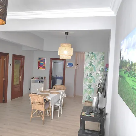 Aloha Centre With Parking