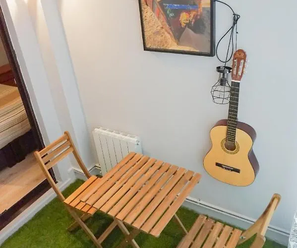 Aloha Centre With Parking